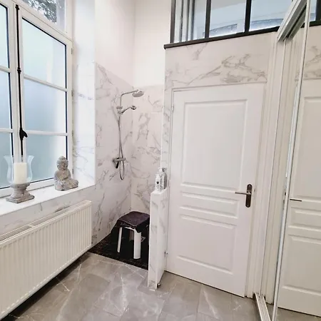 Paisible Avec Jardin Privatif Et Terrasse, 2 Chambres, Proche Sites Culturels, Animaux Acceptes - Fr-1-510-174 Holiday home *