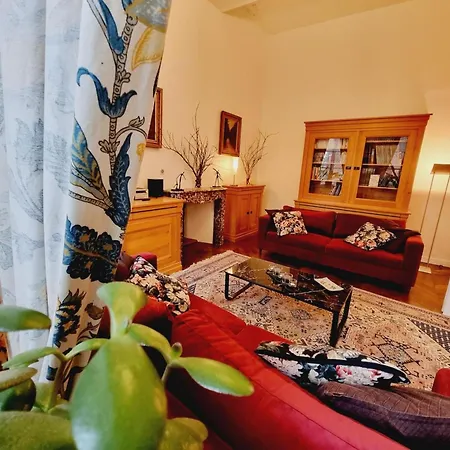 Paisible Avec Jardin Privatif Et Terrasse, 2 Chambres, Proche Sites Culturels, Animaux Acceptes - Fr-1-510-174