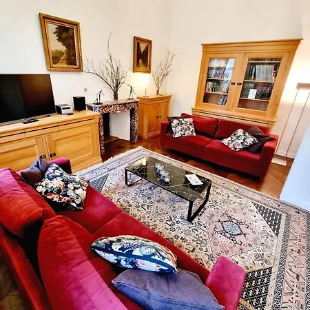 Paisible Avec Jardin Privatif Et Terrasse, 2 Chambres, Proche Sites Culturels, Animaux Acceptes - Fr-1-510-174 *